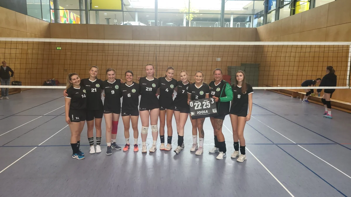Was für ein starker erster Spieltag unserer Frauenmannschaft! 🔥🏐